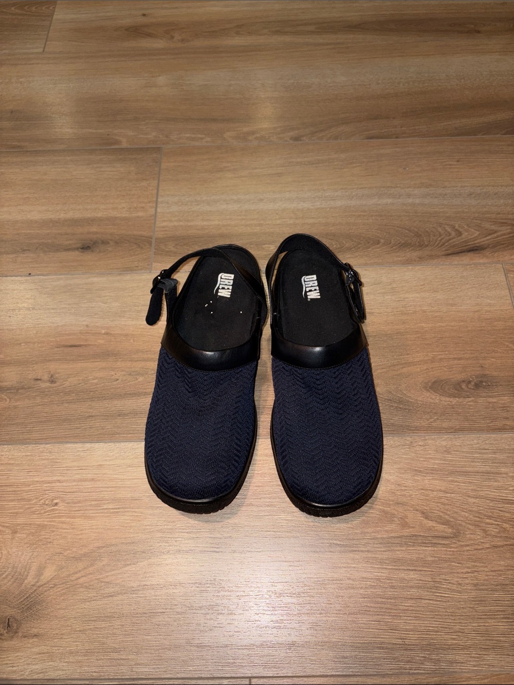 Drew, Savannah clogs, size 10w